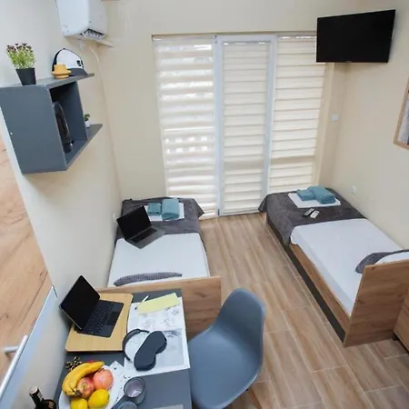 Smart Studios Veliko Turnovo - Work, Relax & Park With Ease Exterior photo