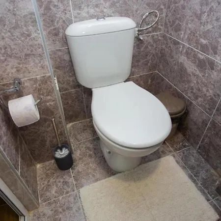 Smart Studios Veliko Turnovo - Work, Relax & Park With Ease Exterior photo
