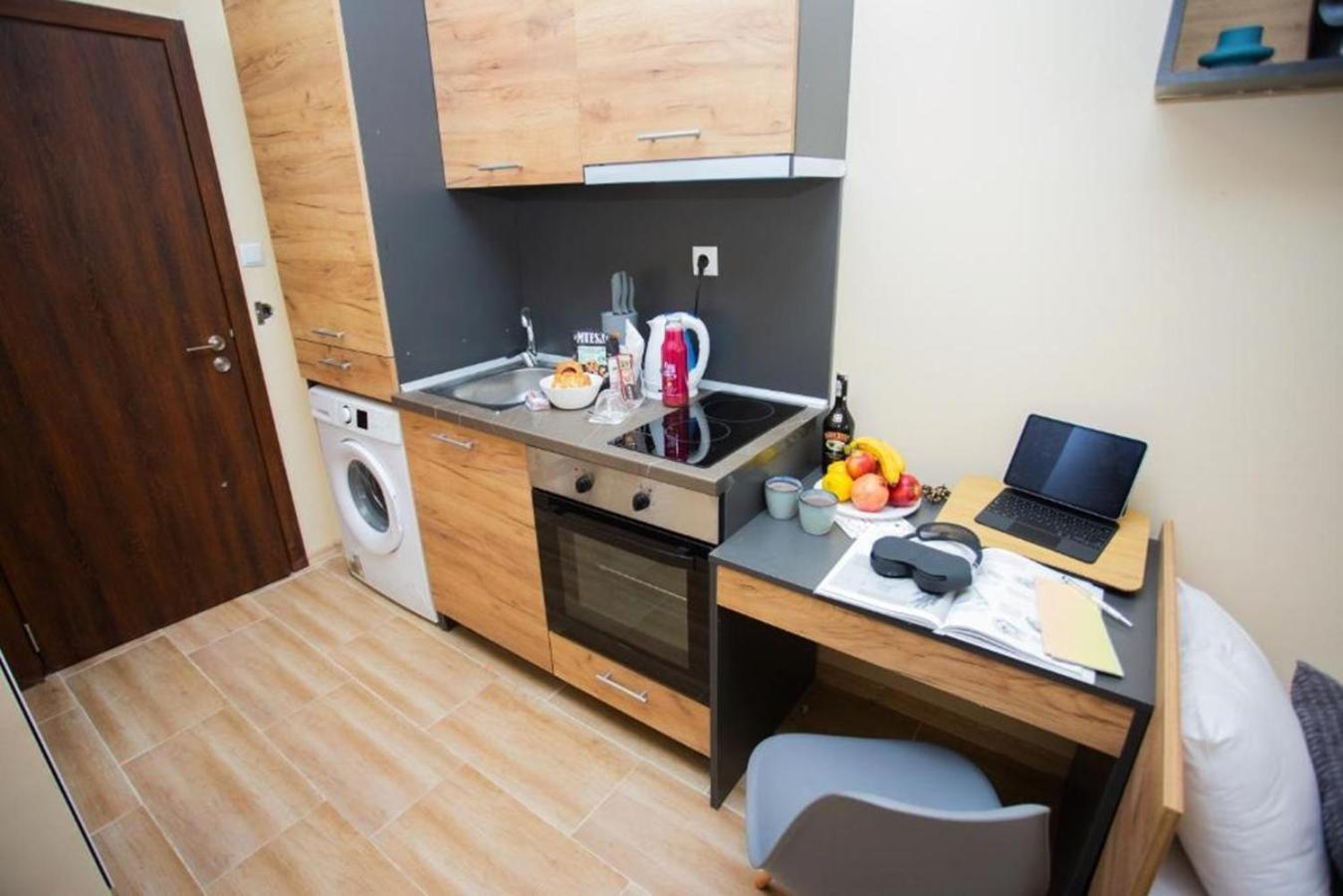 Smart - Work, Relax & Park With Ease Apartment *