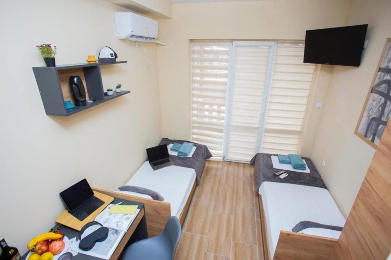 Apartment Smart - Work, Relax & Park With Ease