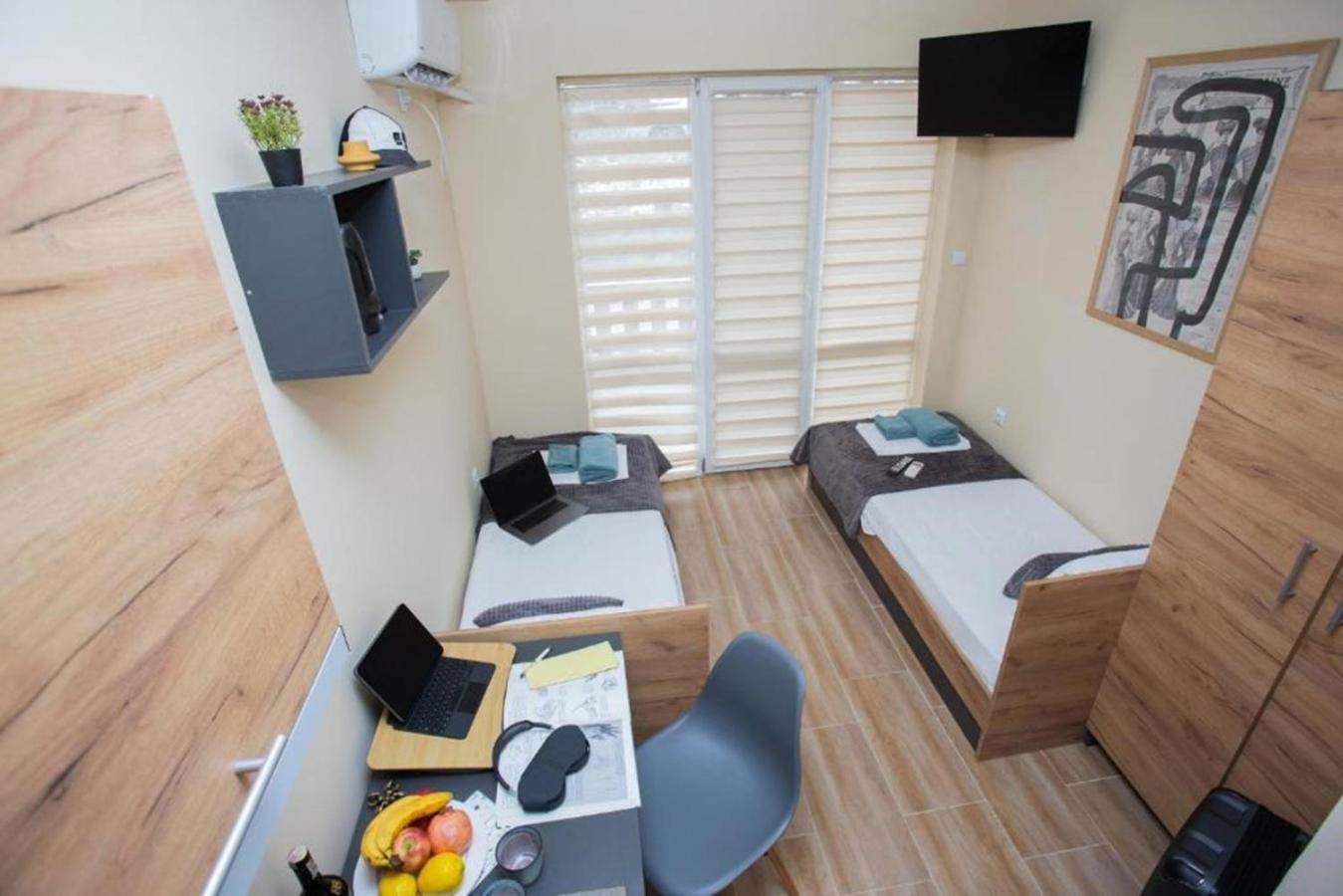 Apartment Smart - Work, Relax & Park With Ease