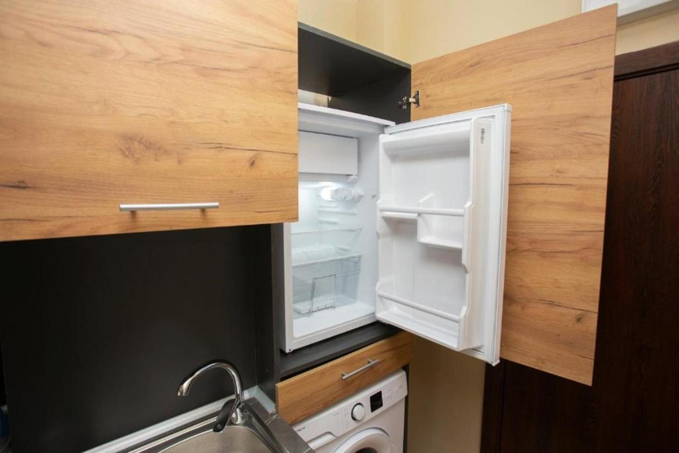 Apartment Smart - Work, Relax & Park With Ease *
