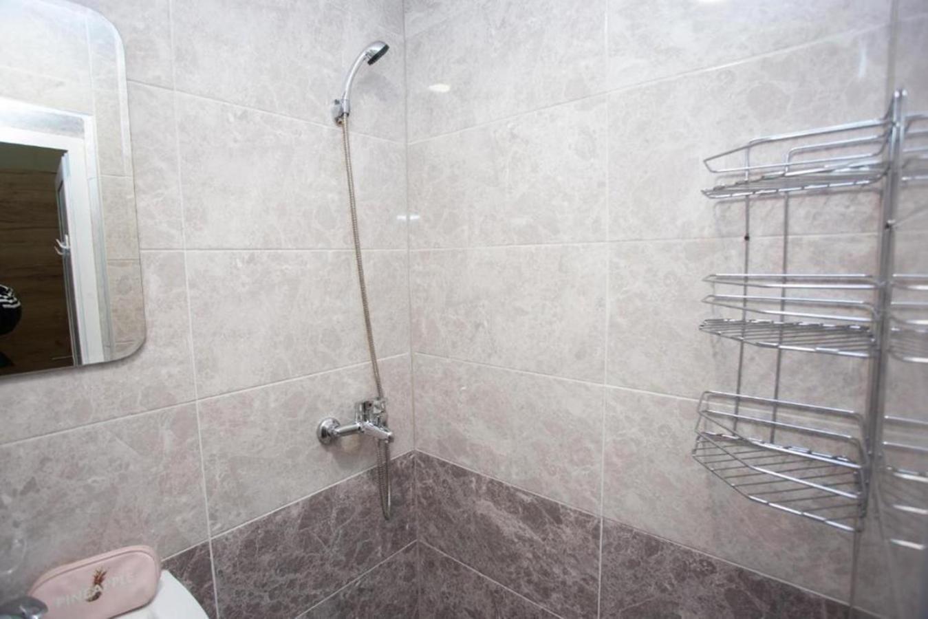 Smart - Work, Relax & Park With Ease Apartment Veliko Tarnovo