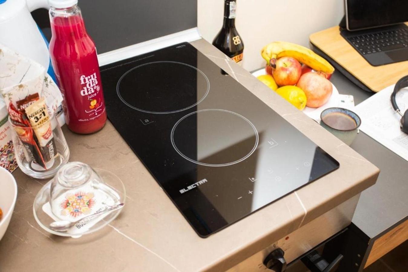 Apartment Smart - Work, Relax & Park With Ease *
